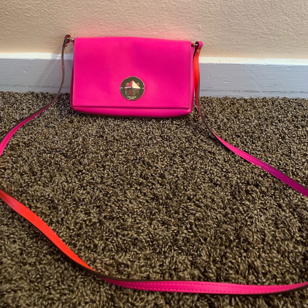 Kate Spade Crossbody - Picture 2 of 5